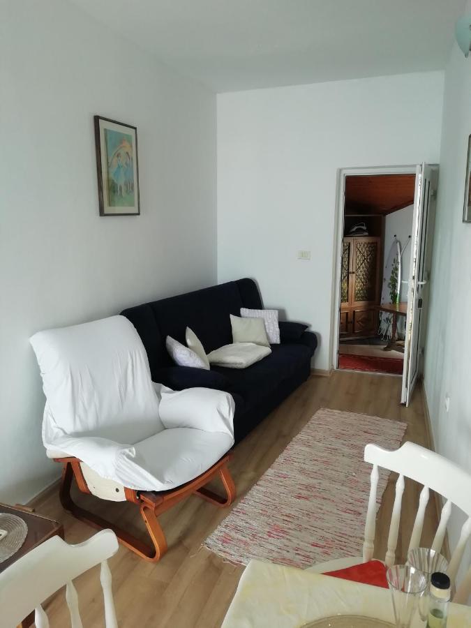 Apartman Zana โวดีเซ ภายนอก รูปภาพ
