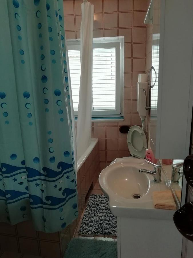 Apartman Zana โวดีเซ ภายนอก รูปภาพ