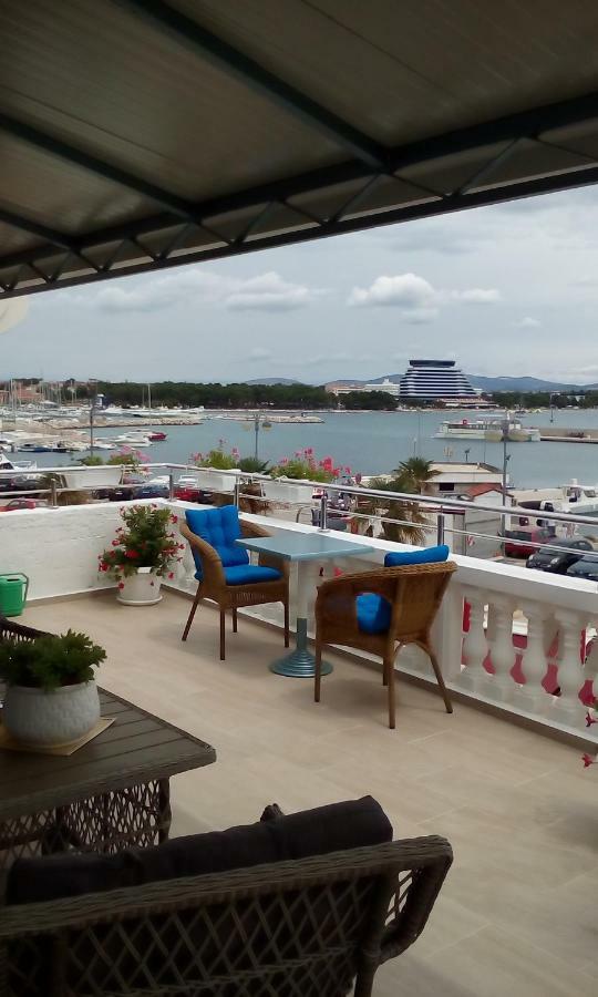 Apartman Zana โวดีเซ ภายนอก รูปภาพ