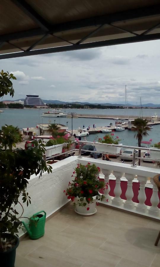 Apartman Zana โวดีเซ ภายนอก รูปภาพ
